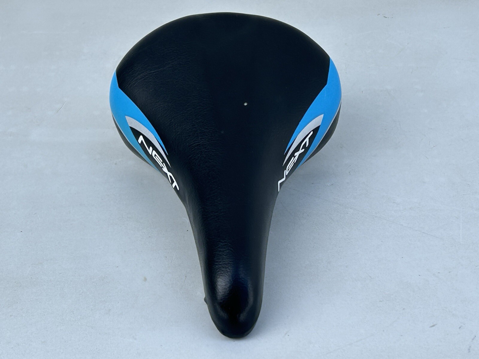 Aidelo Next MOUNTAIN BIKE ROAD BIKE 10.5″ 10 1/2″ Blue Black Silver Seat Saddle