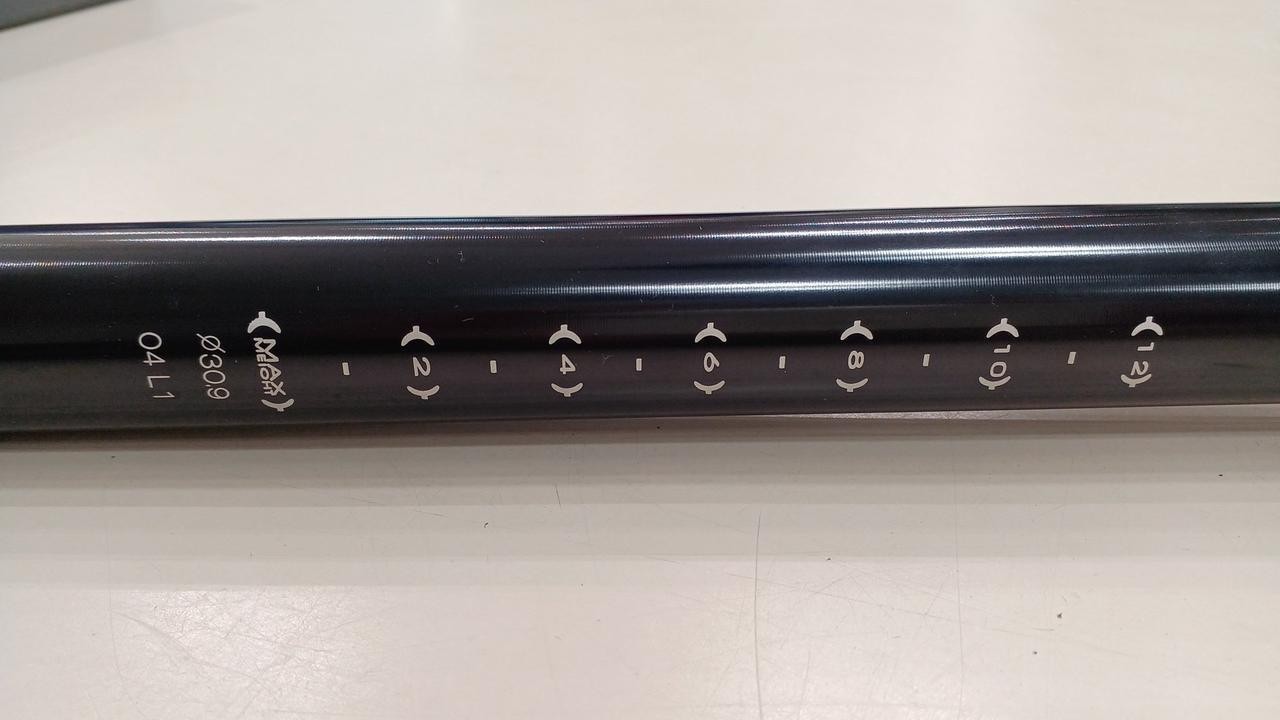 SYNCROS 7075ALLOY 209g Φ30.9 04 L1 Aluminum seat post with box Used