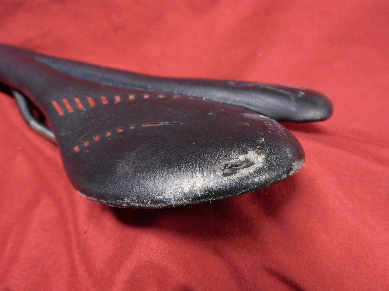 2003 Selle Italia Titanium Rails Flow Gel Saddle Made in Italy 185 grams