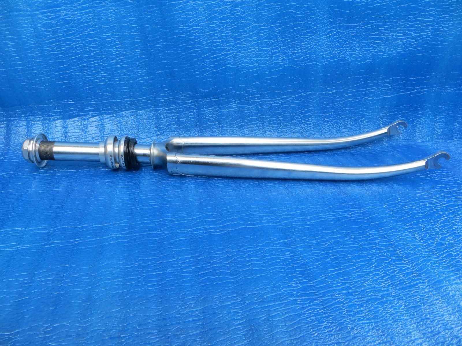 Bomber Pro 1 Inch Chrome Plated Front Fork 158mm + Dura Ace 7710 NJS Headset