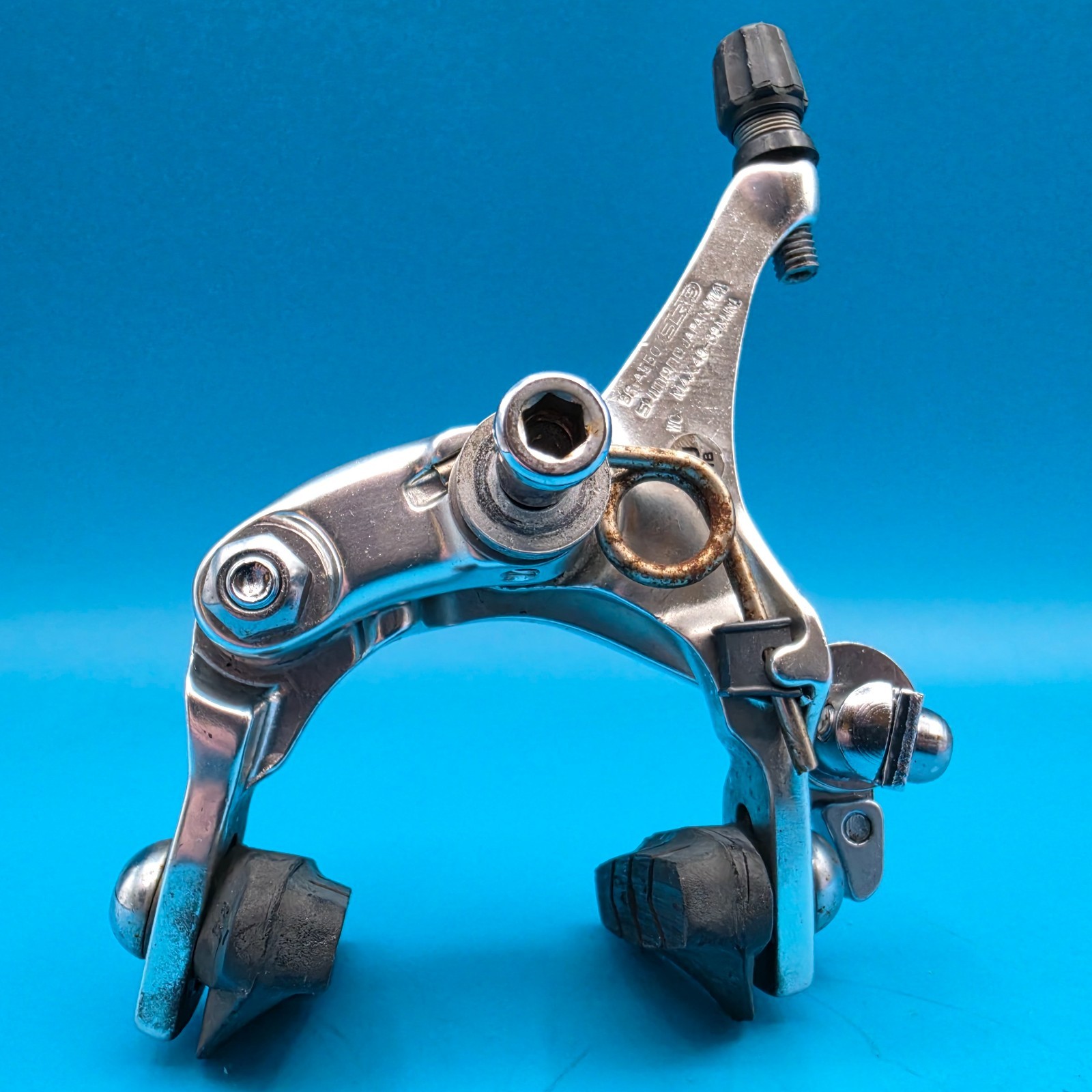 Shimano RX100 BR-A550 Side Pull Road Bike Rim Brake Caliper Set Recessed Nut g13