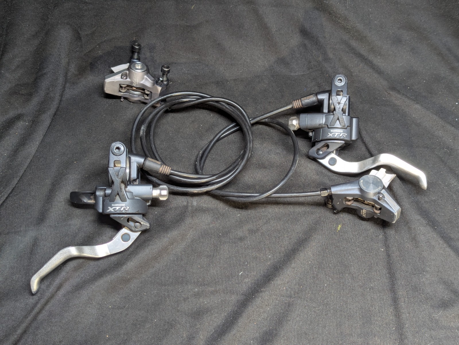 Shimano XTR ST-M975 Mountain Shift & Brake Levers w/ BR-M975 Brakes 3×9 Speed