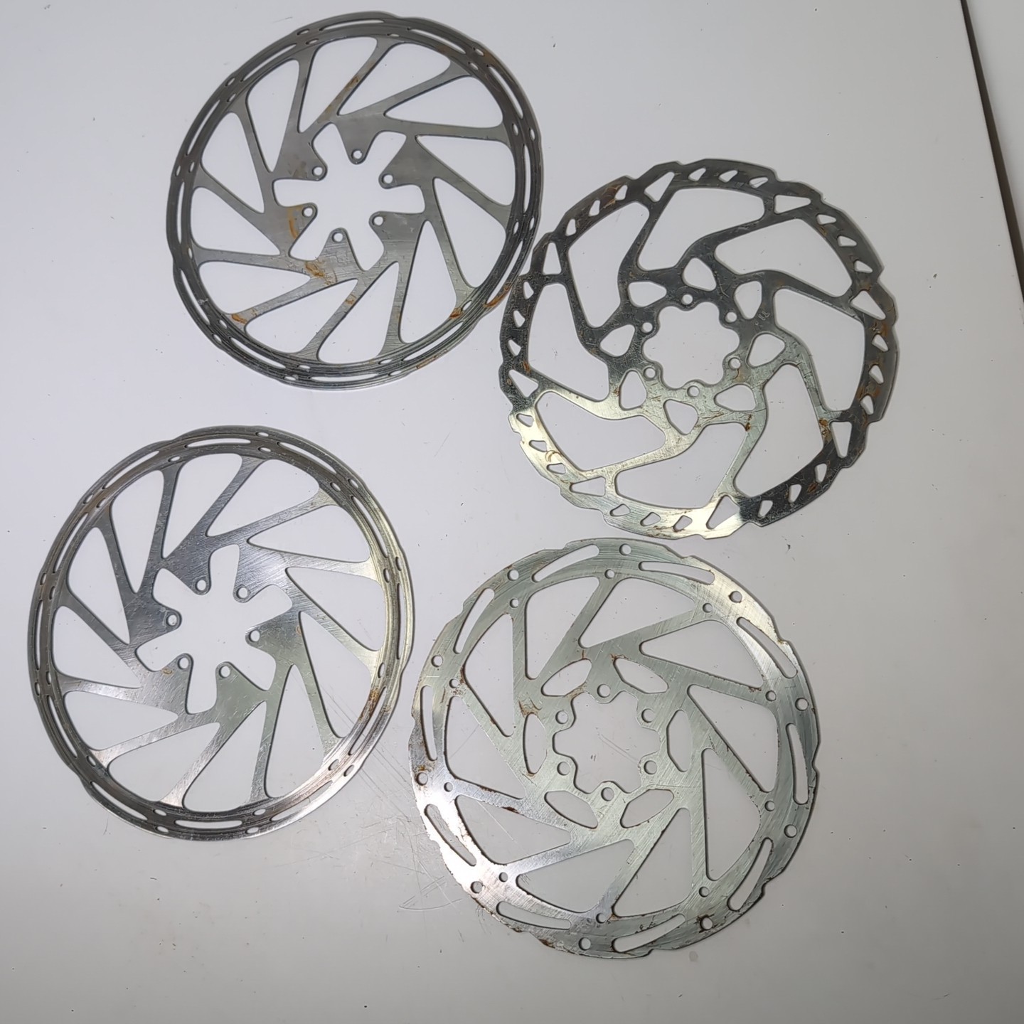 Bicycle Disc Brake Rotors Mixed Sizes Used Lot of 4
