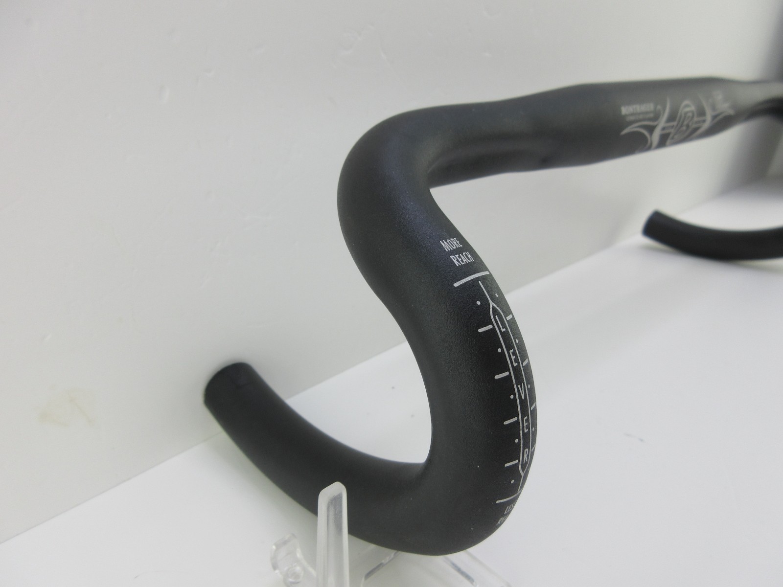 Bontrager VR Variable Radius Drop Handlebars 31.8mm Clamp 38cm Road Bike Bars