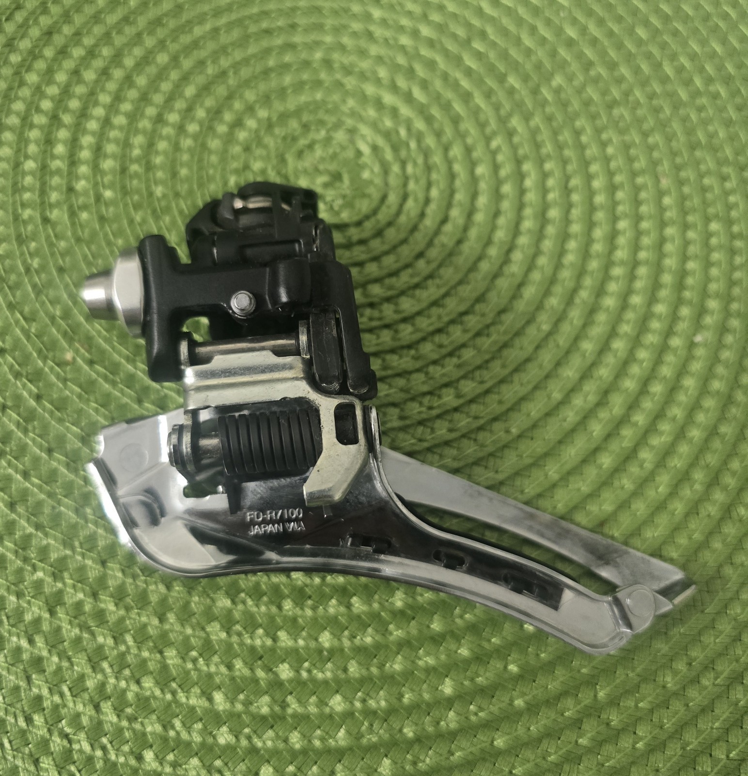Shimano 105 12-Speed Road Groupset FC-R7100 BR-R7170 CS-HG710-12