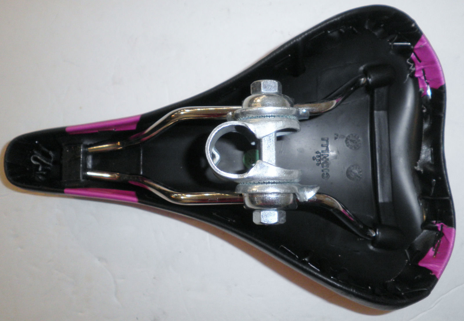 ROADMASTER WOMEN’S BLACK/PINK BICYCLE SEAT/SADDLE PARTS 673