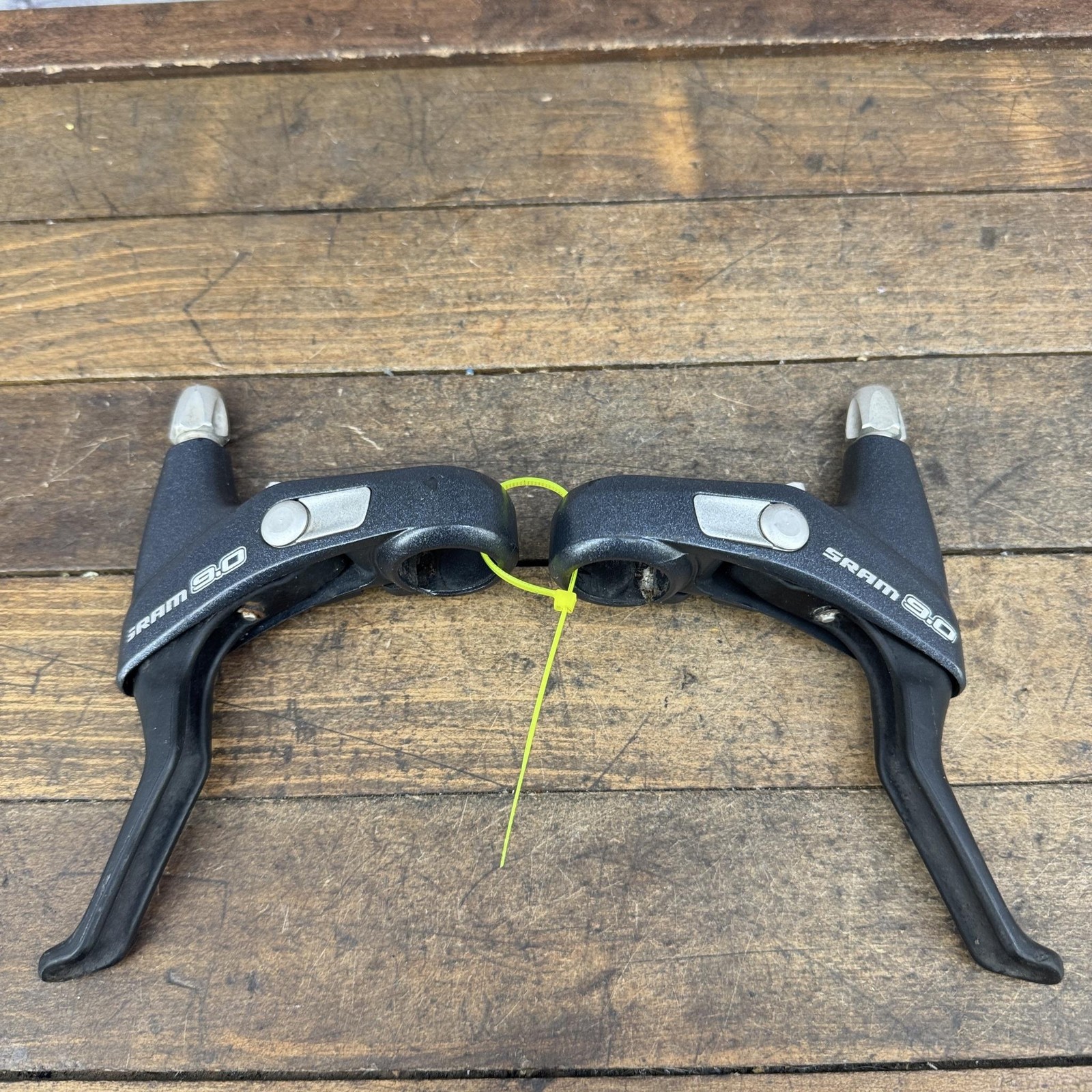 Vintage SRAM 9.0 Brake Levers Pair Black Flat Bar 90s MTB MOuntain
