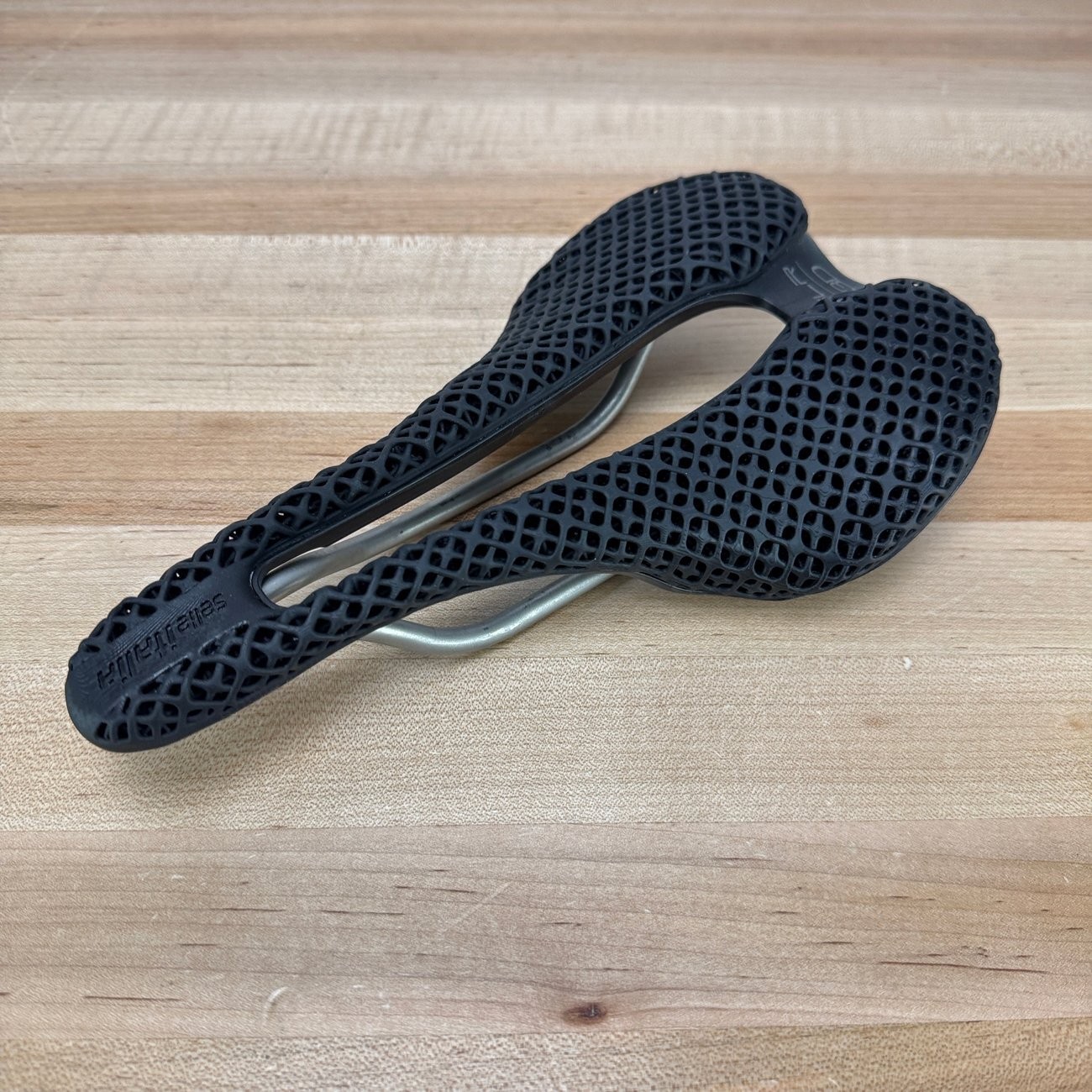 Selle Italia SLR Boost 3D Superflow 145mm 7x7mm Titanium Rails Bike Saddle 213g