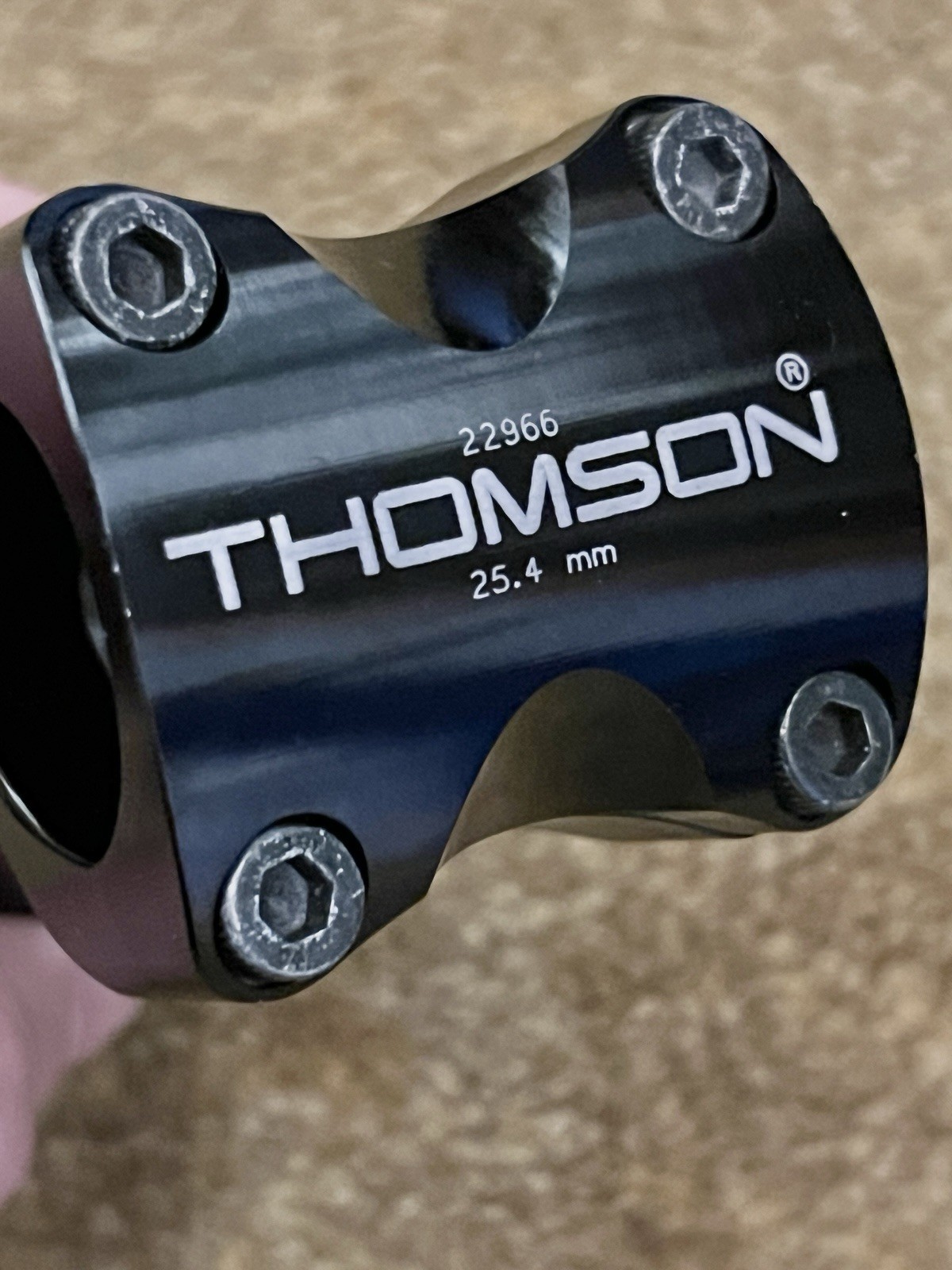 Black Thomson Elite Aluminum 90mm x 25.4mm x 5* x 1-1/8in Treadless Stem SM-E111