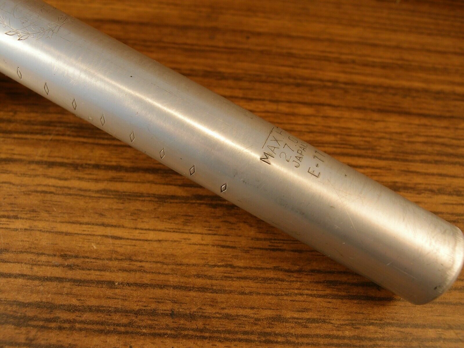 1977 road bike plain seatpost SR Royal 27 mm VIA Japan
