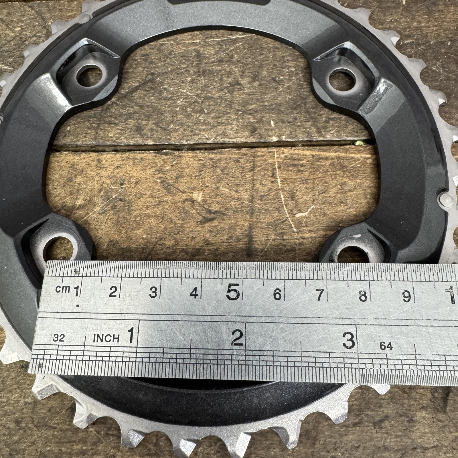Shimano 36T Chainring DynaSys11 4-Arm Asymmetric Gray MTB 36-26 BC Outer Ring