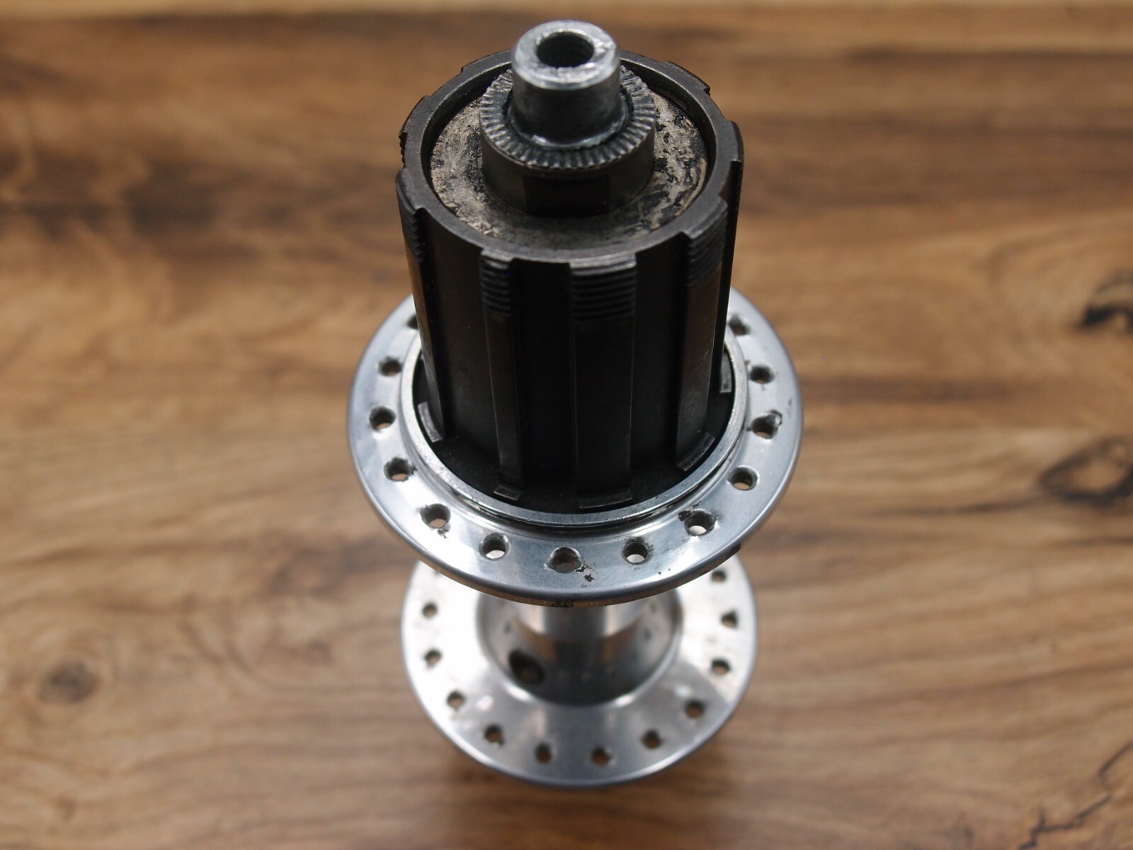 1990’s road bike rear hub EDCO Competition made in Switzerland 130 mm