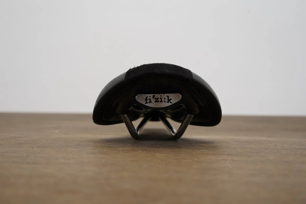 128mm Fizik Arione R5 Manganese Road Saddle 243g