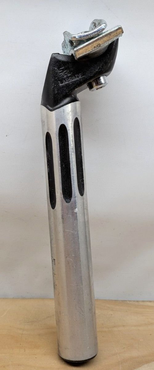Vintage SR Laprade black/silver fluted 26.6 200 mm L-84 seatpost