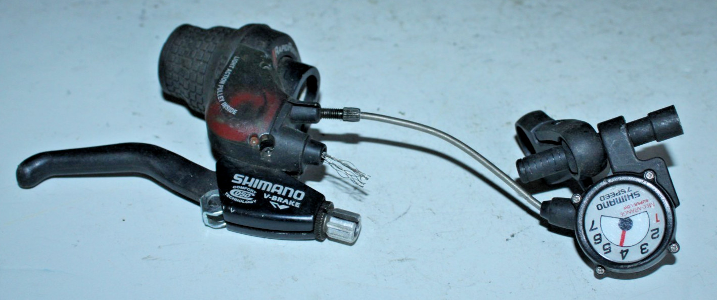 Shimano C050 Grip Shifter Brake Black Right Hand RH 3 SPD 22mm SB-C051-7 ID-C050