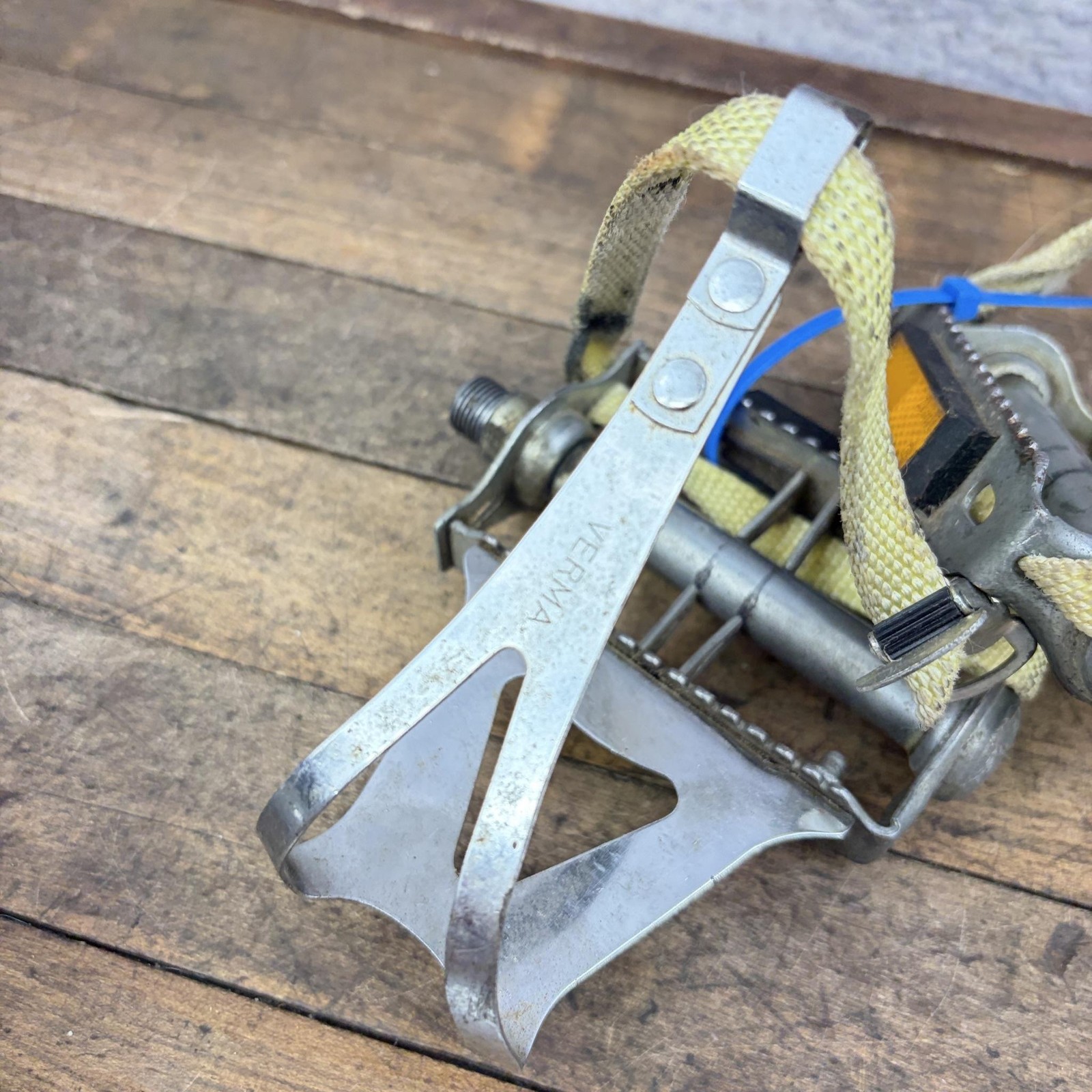 Vintage Union Rat Trap Bike Pedals 9/16 Toe Clips Straps Silver Pair Germany
