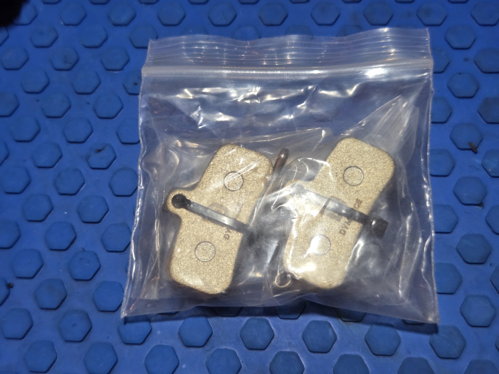 Shimano Saint M820 4-piston Brakeset + Rotors