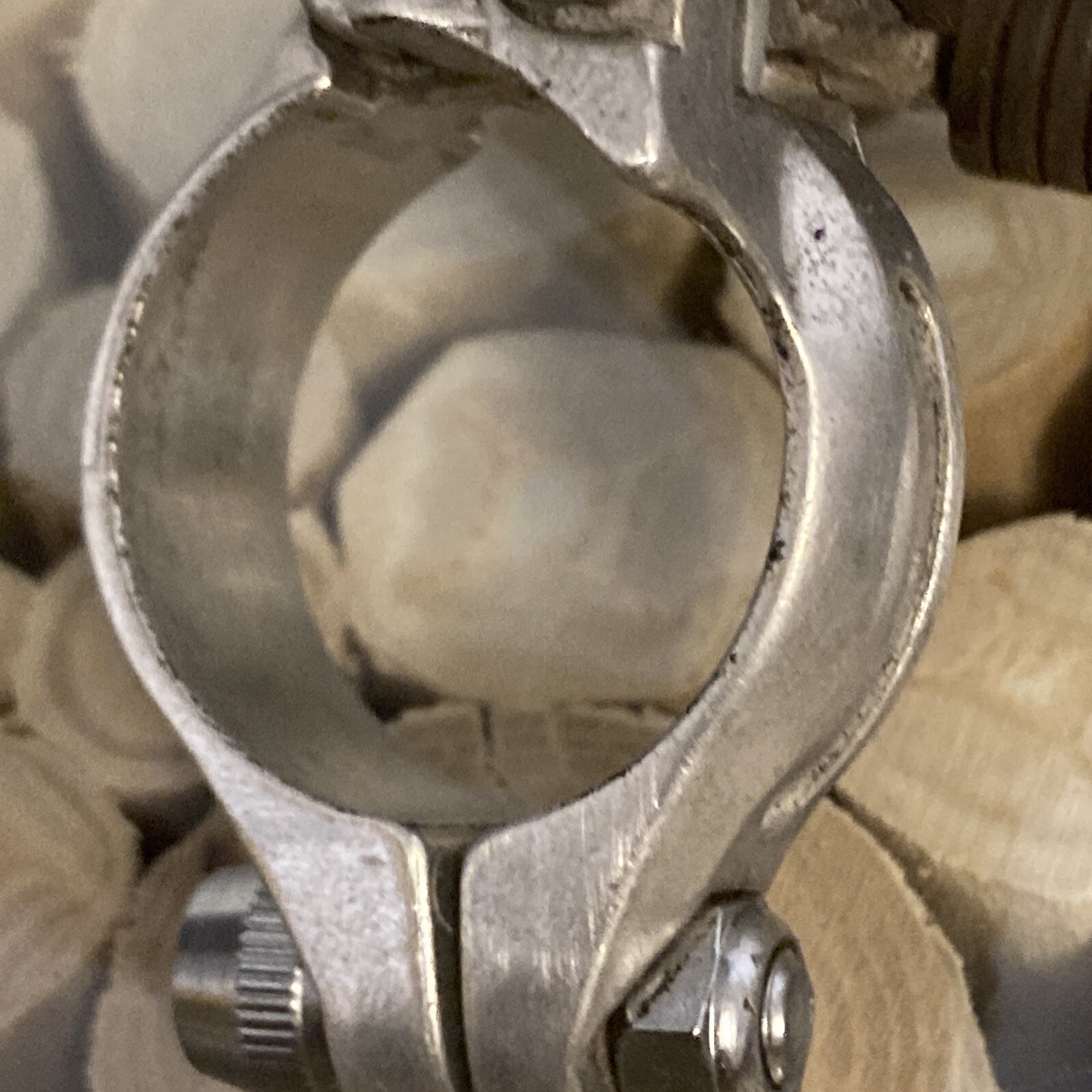 1980’s front derailleur Shimano 600 Arabesque FD-6200 VIA Japan 28.6 mm bottom