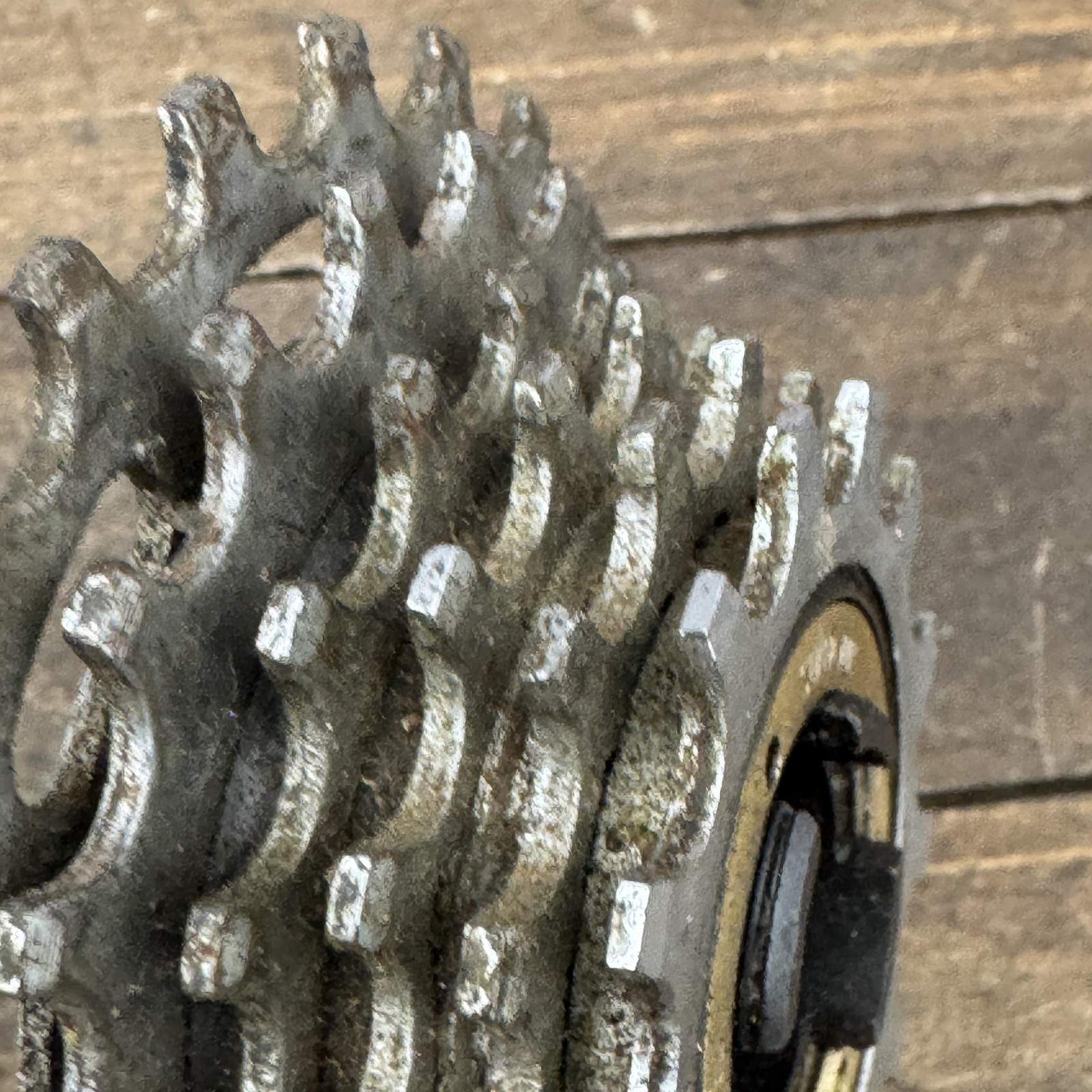 Vintage SunTour Winner Pro 6-Speed Freewheel 22t Japan Road Bike Cluster
