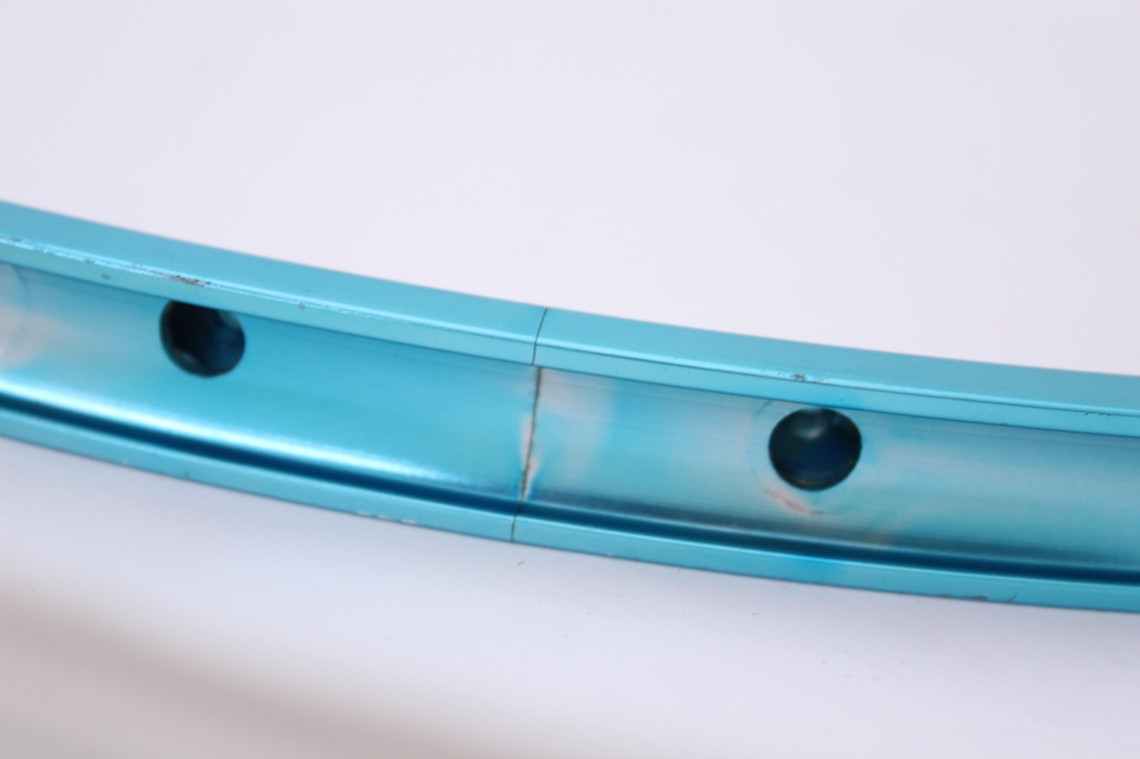 Blue Used Anodized Velocity 650 c 32 Hole Presta Valve Rim, Made in Australia