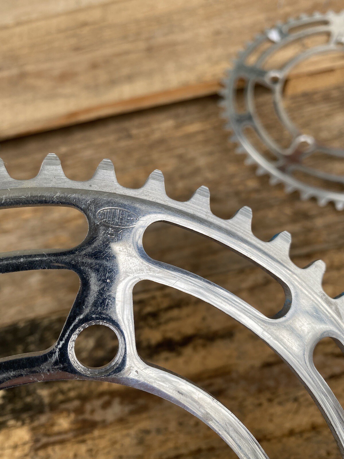 Beautiful Light Lightly Used 51 Tooth STRONGLIGHT Bicycle Chainring-122 BCD
