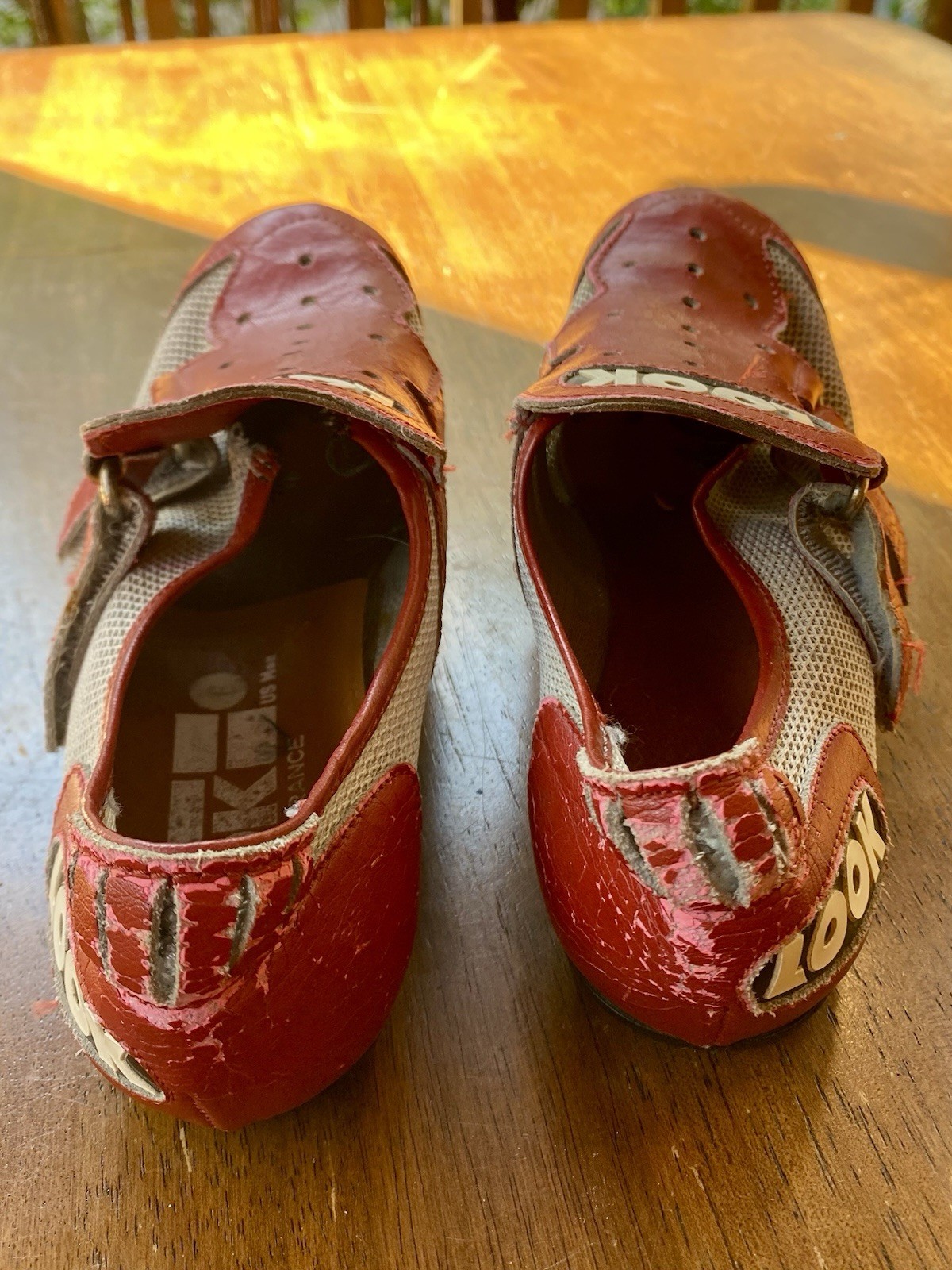 Vintage LOOK Clipless Road Bike Pedals and Cycling Shoes (women’s 8).