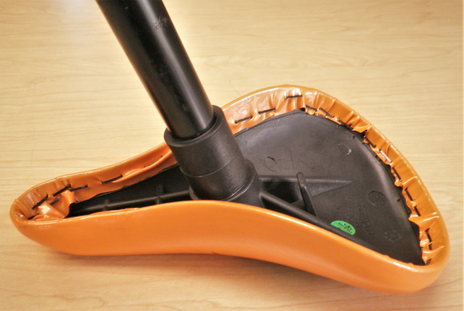 ORANGE «DINO RESCUER» KIDS’ BIKE SADDLE/SEAT 638