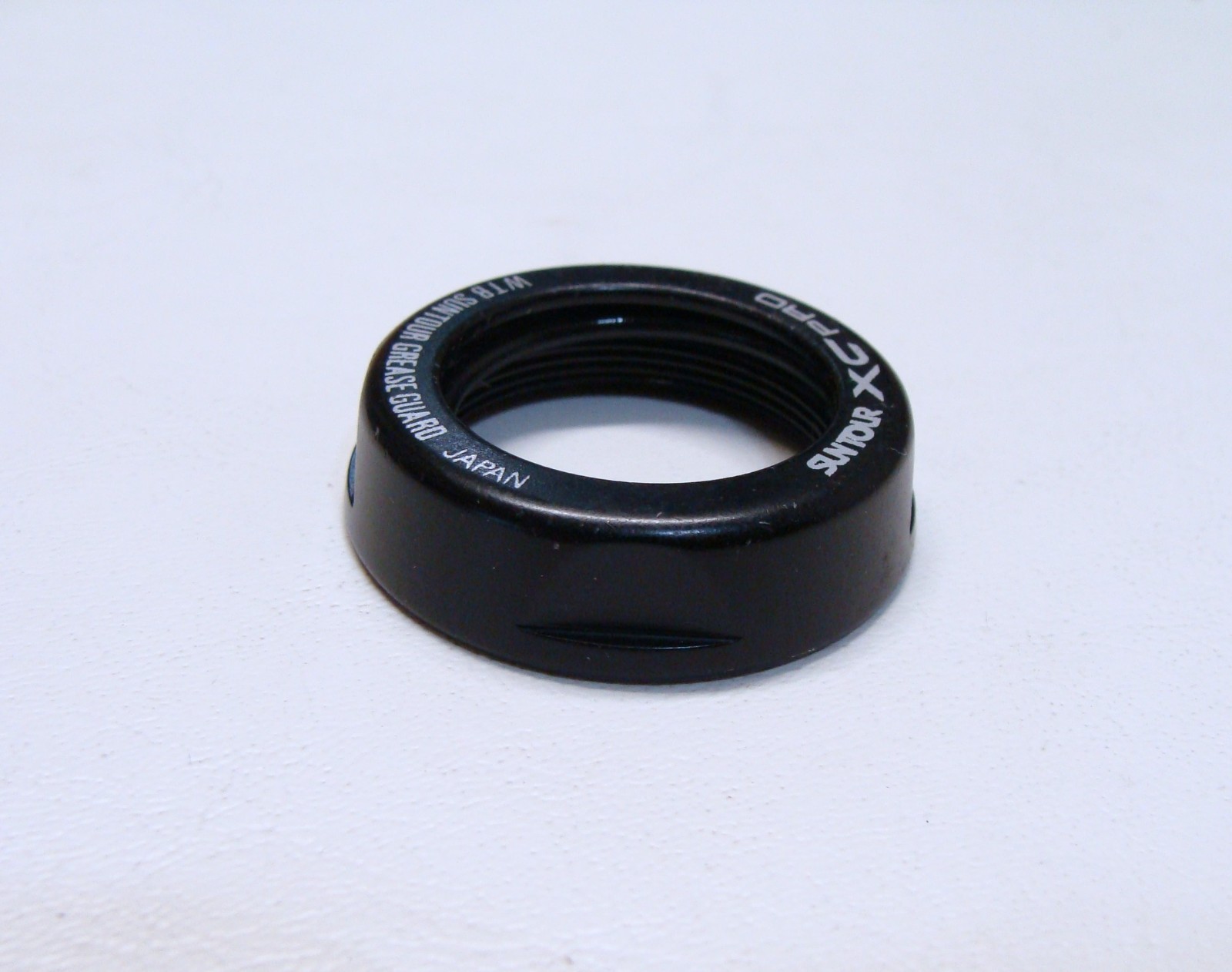 ~ Rare NOS SUNTOUR XC PRO – WTB Grease Guard 1 1/8″ Headset Locknut Black ~