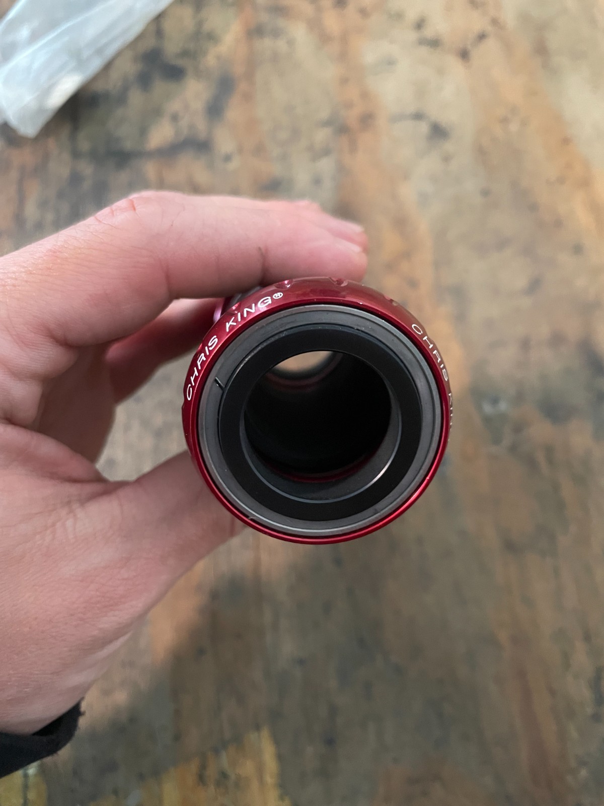 Chris King Threadfit Bottom Bracket 24mm BSA Road 68/73mm Red