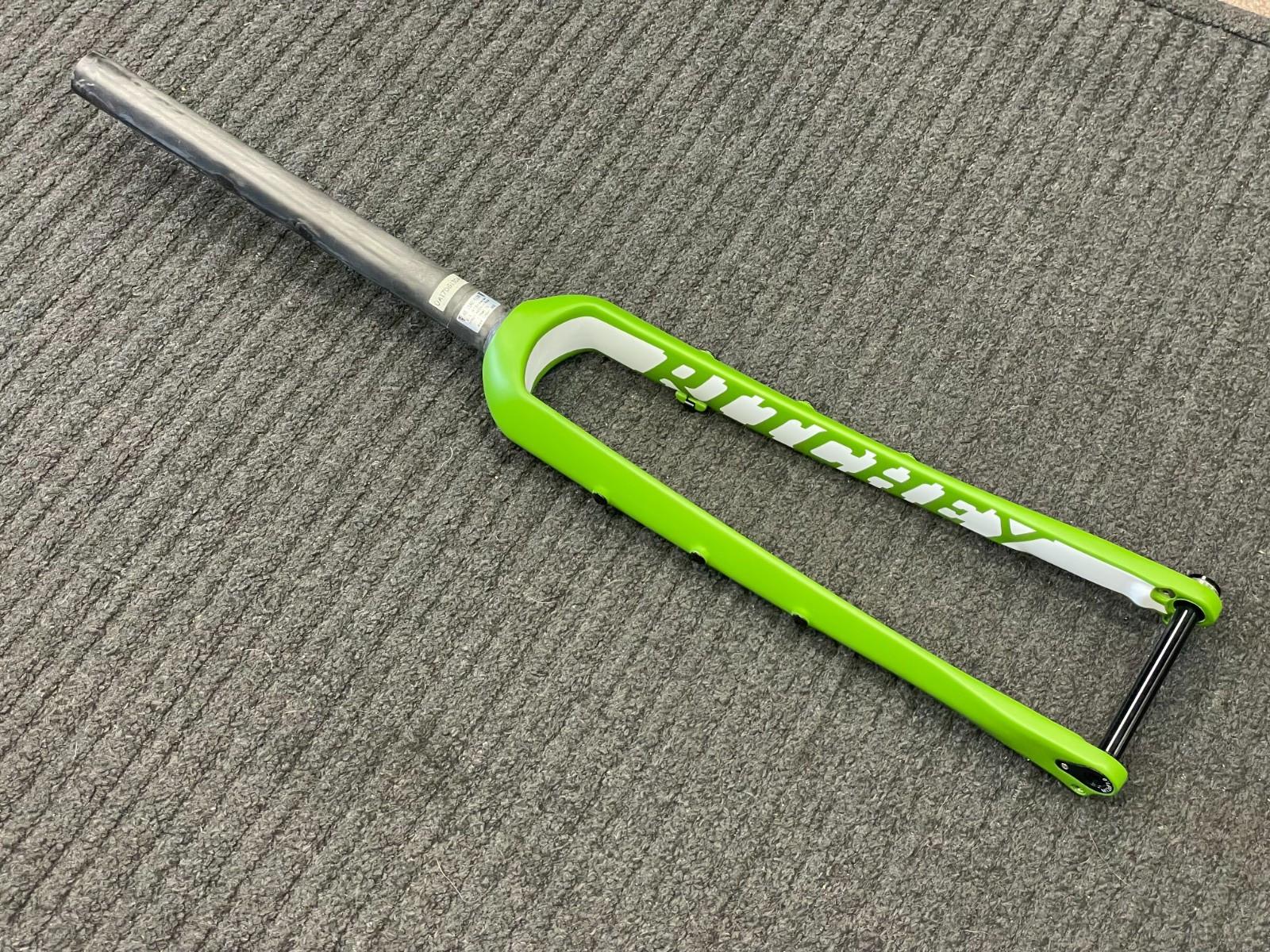 Ritchey WCS Carbon Gravel Adventure Fork /New & Uncut/ Guac Y Crema