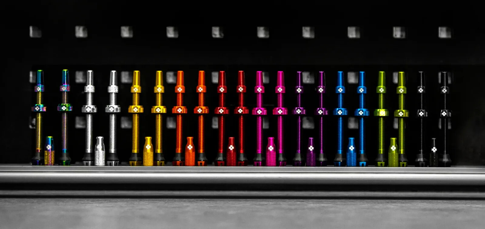 Muc-Off Tubeless Valve Kit V2 | All Colors | 44mm 60mm 80mm