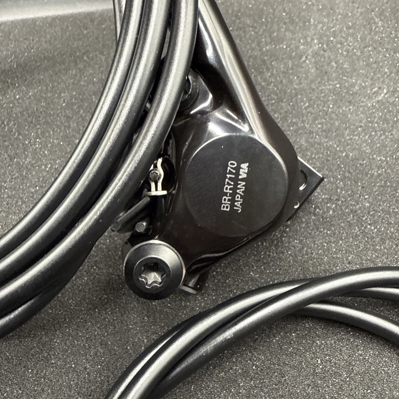 Shimano 105 7170 Di2 Hydraulic Shifter Set 1000/1700mm Lines 12 Speed 2×12 (NW)