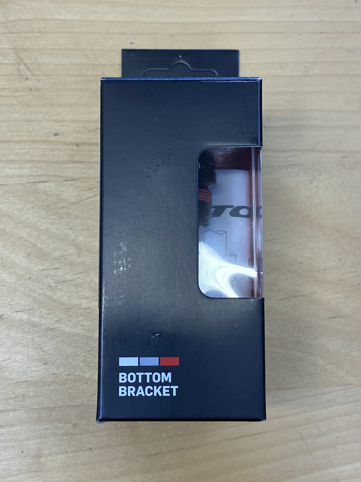Token TK888 Threaded Bottom Bracket – English, Shimano HollowTech II / SRAM GXP,