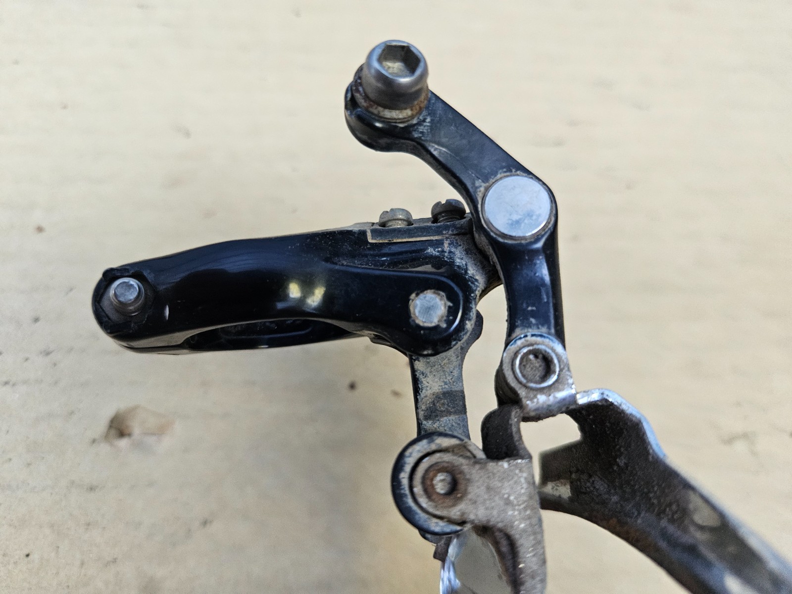 Shimano Deore LX Front Triple Derailleur 31.8mm Clamp Bottom Pull FD-M565 Japan