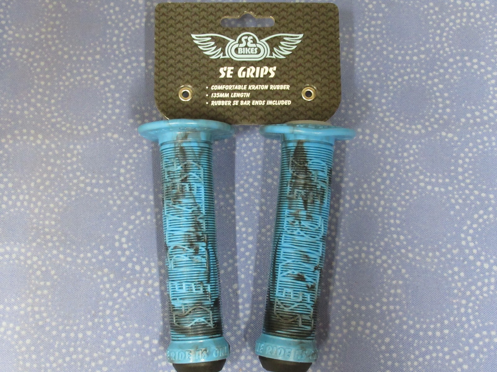SE Racing BMX Bike Life Blue Swirl Flanged Handlebar Grips 5-1/2″ Fit 7/8 Bar