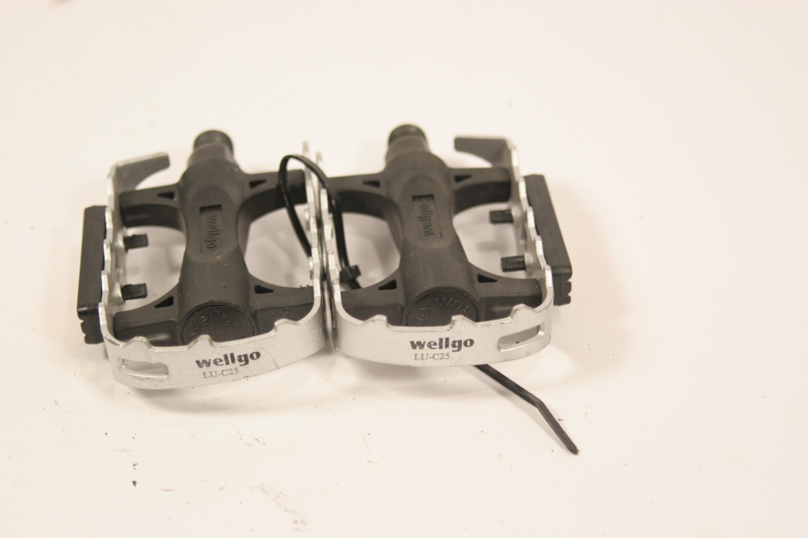 Wellgo LU-C25 Aluminum & Resin Platform Pedals 9/16 PD33