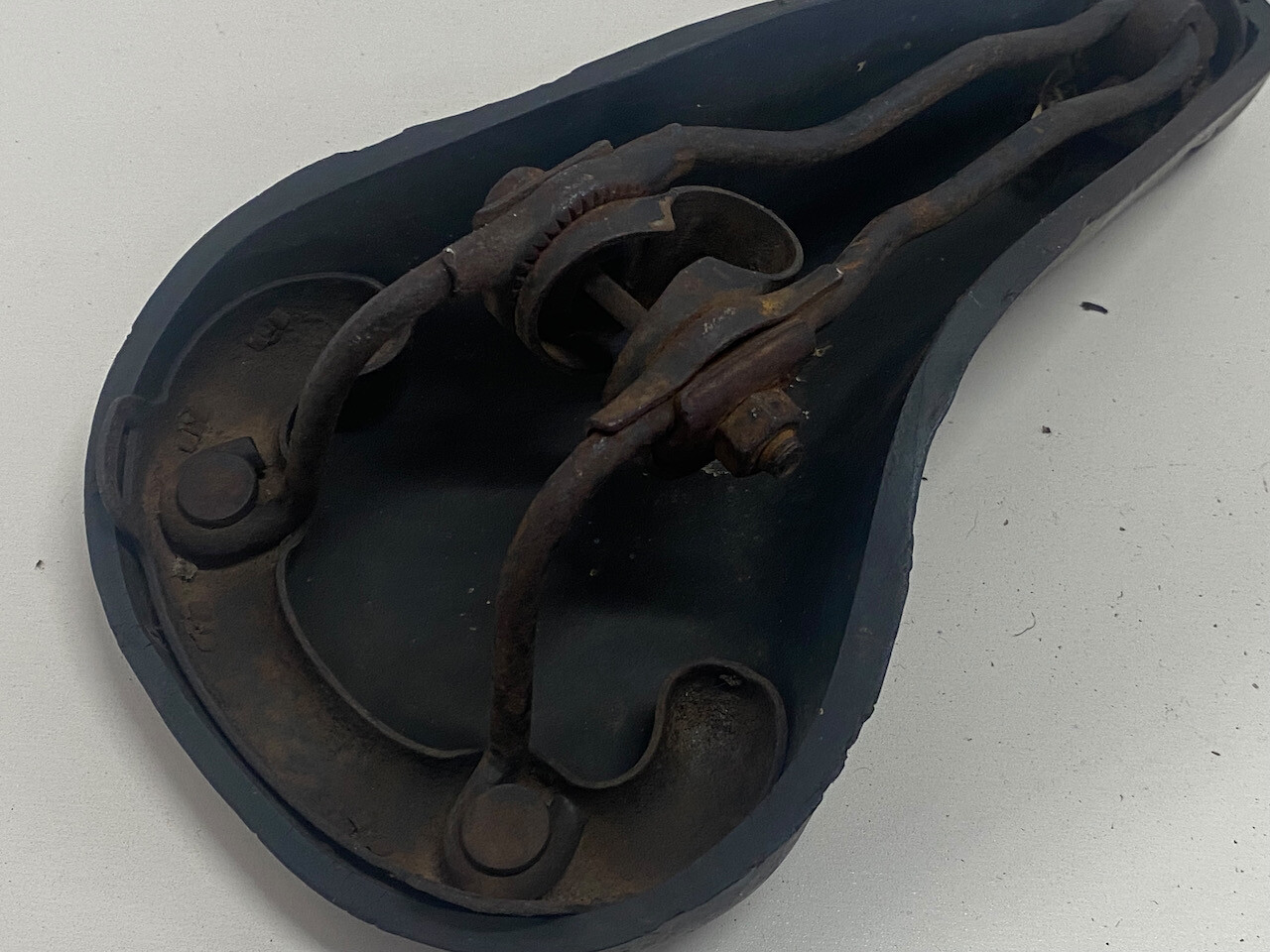 Vintage Bell Leather Bike Saddle – Made in Australia