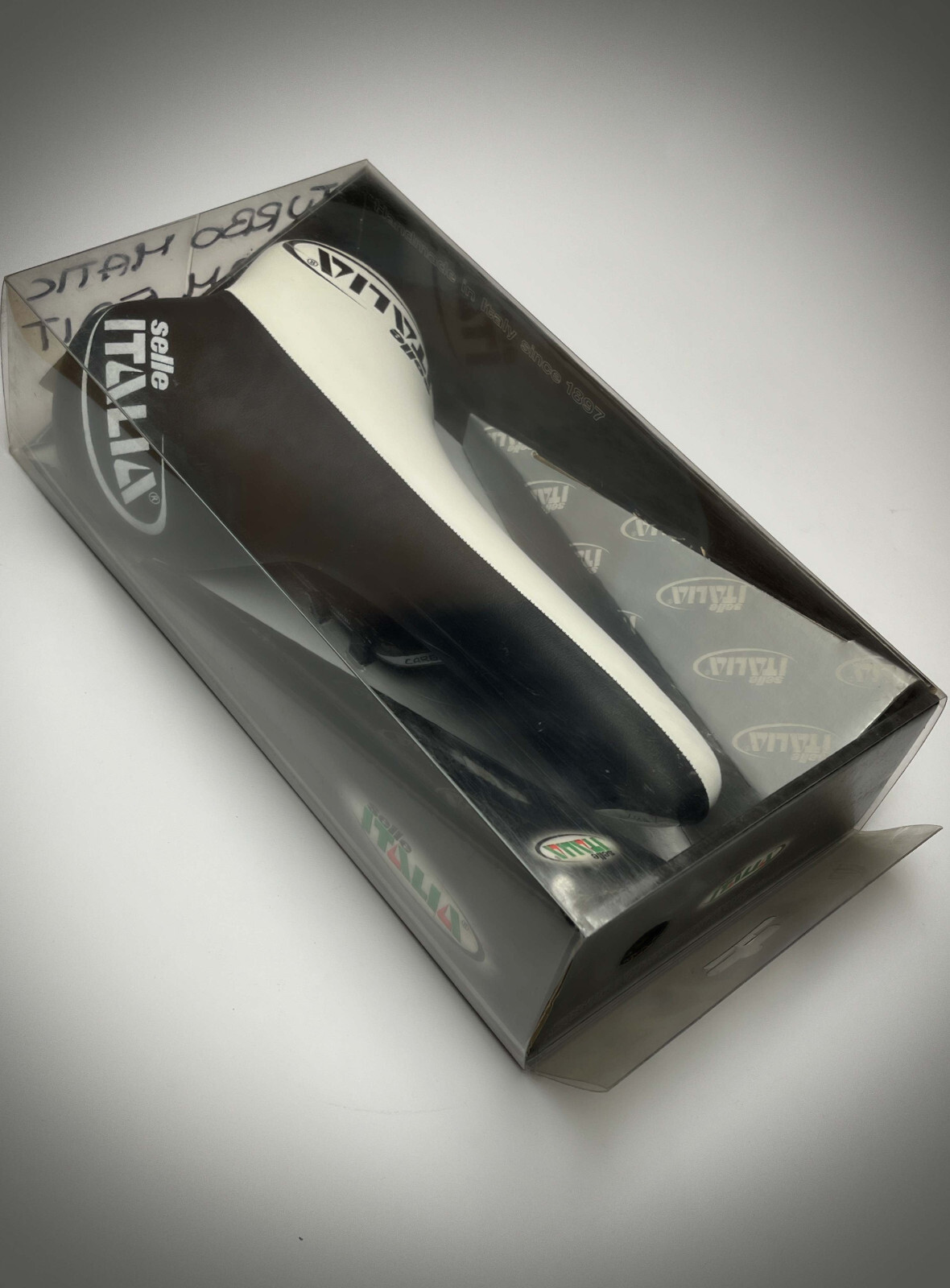 Nos Selle Italia Turbomatic White And Black Leather Saddle Carbon New From 2009