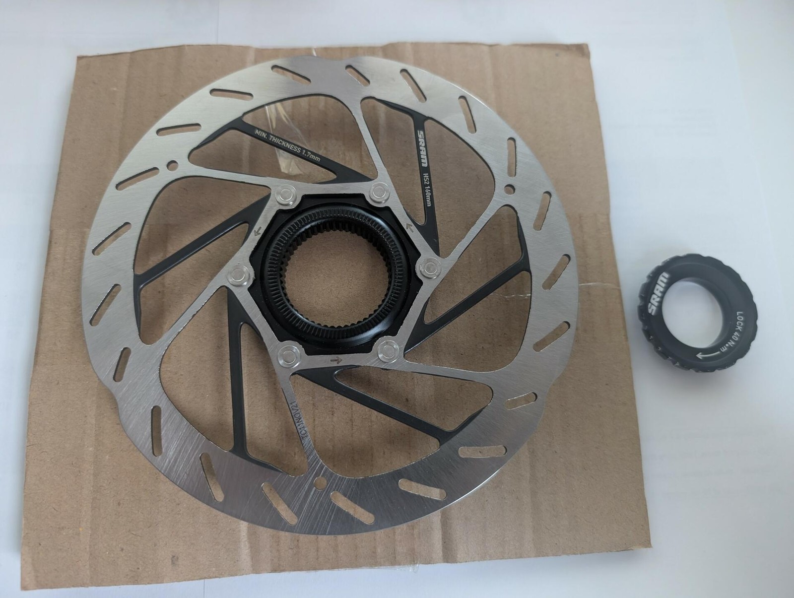 No Packaging/Cosmetic Damage: SRAM HS2 Disc Rotor 160mm Centerlock w/ Lockring
