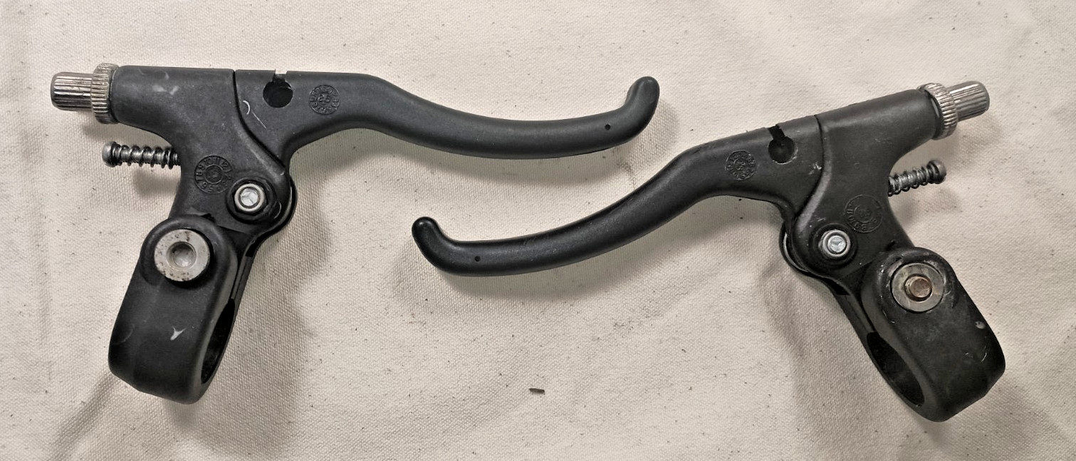 Falcon Long-Pull Brake Levers – Black Plastic / Steel – 22.1 mm Clamp – V-Brake
