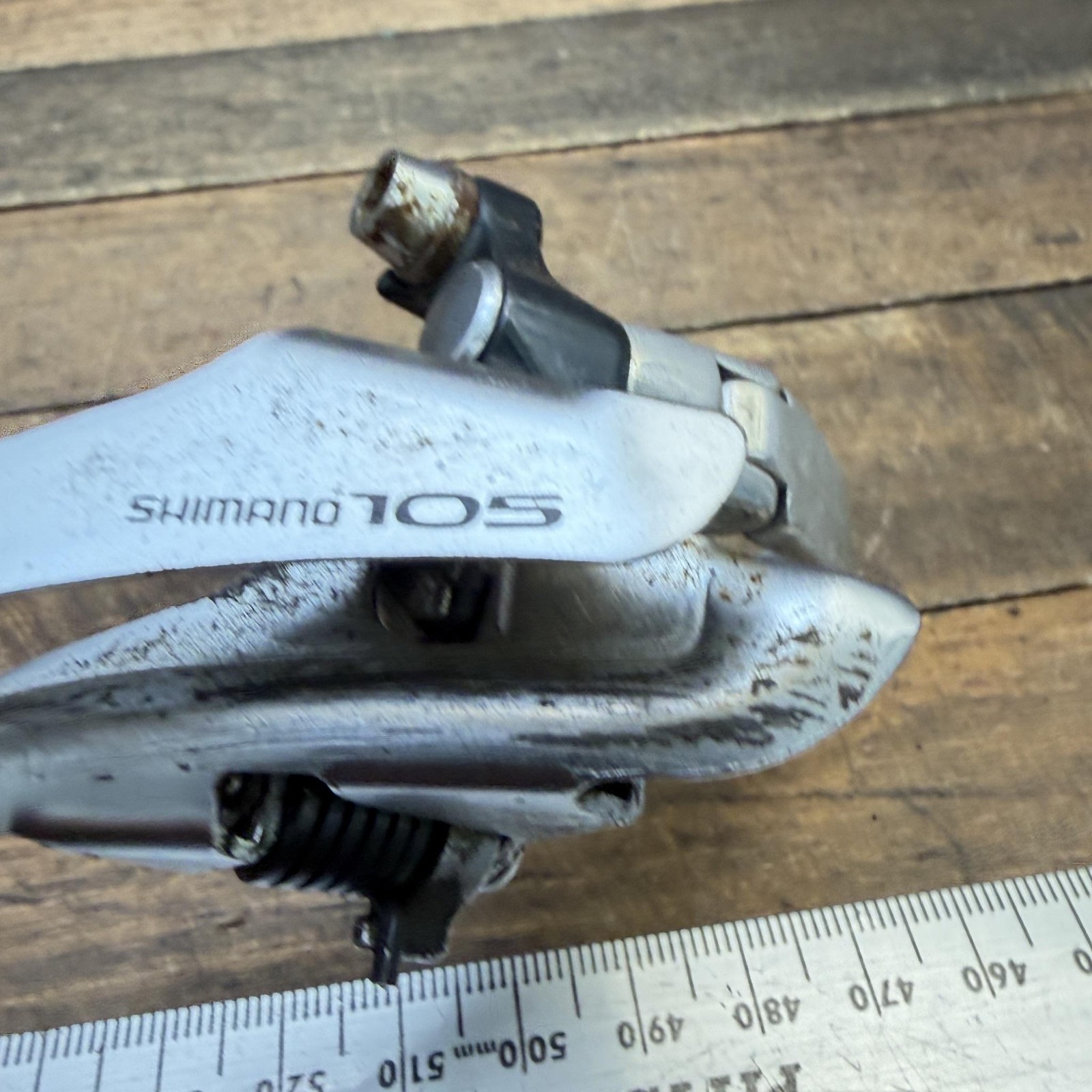 Vintage Shimano 105 FD-1050 Front Derailleur 28.6 Clamp Double Bottom Pull 80s