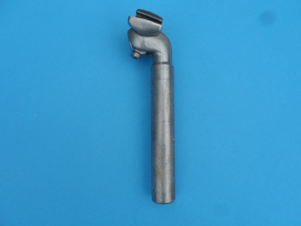 vintage G.P. seatpost, 27.2mm diameter, 200mm length