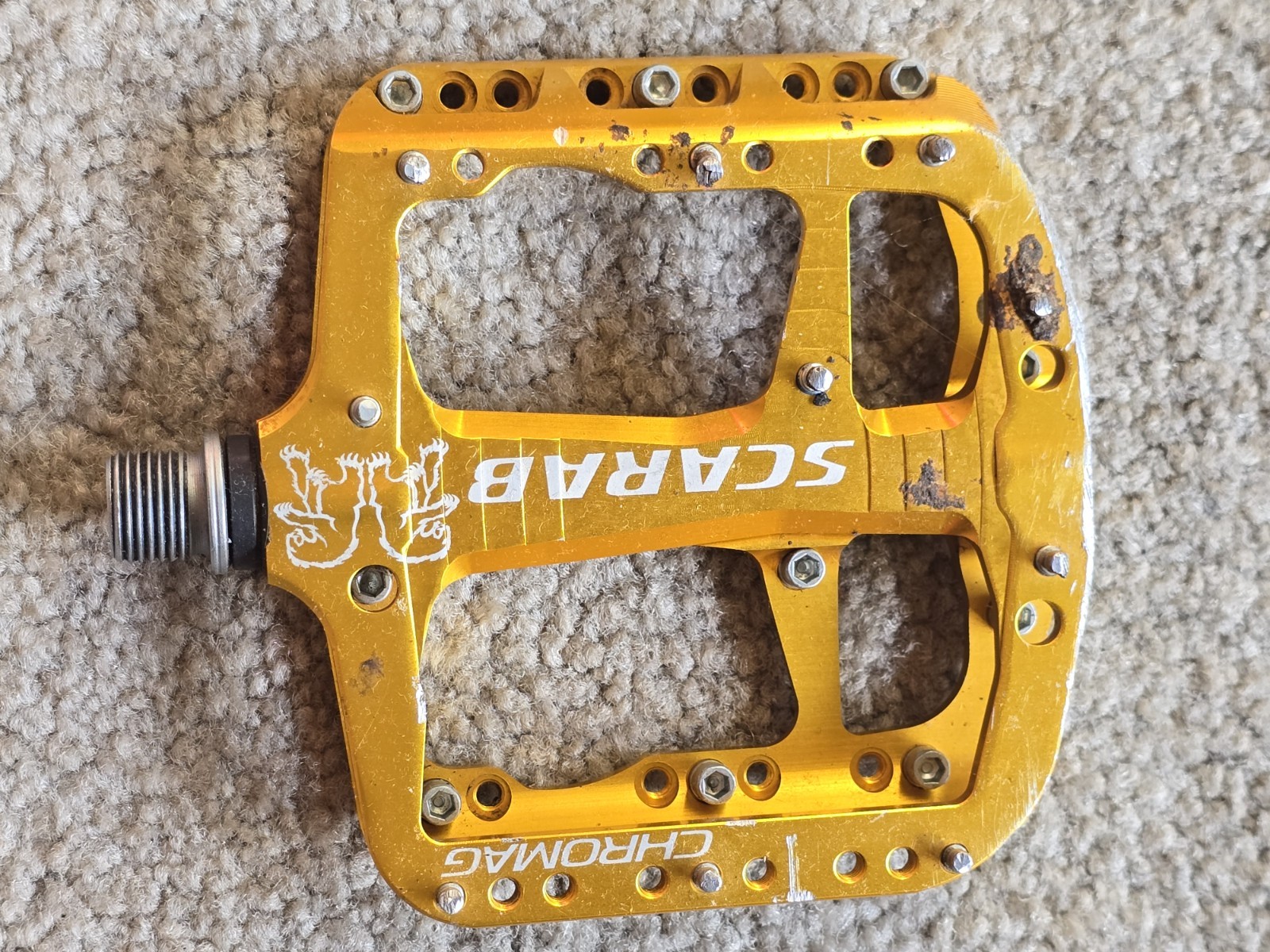 Chromag Scarab Platform pedals 9/16 sealed bearings Gold BMX mountain bike Mtb