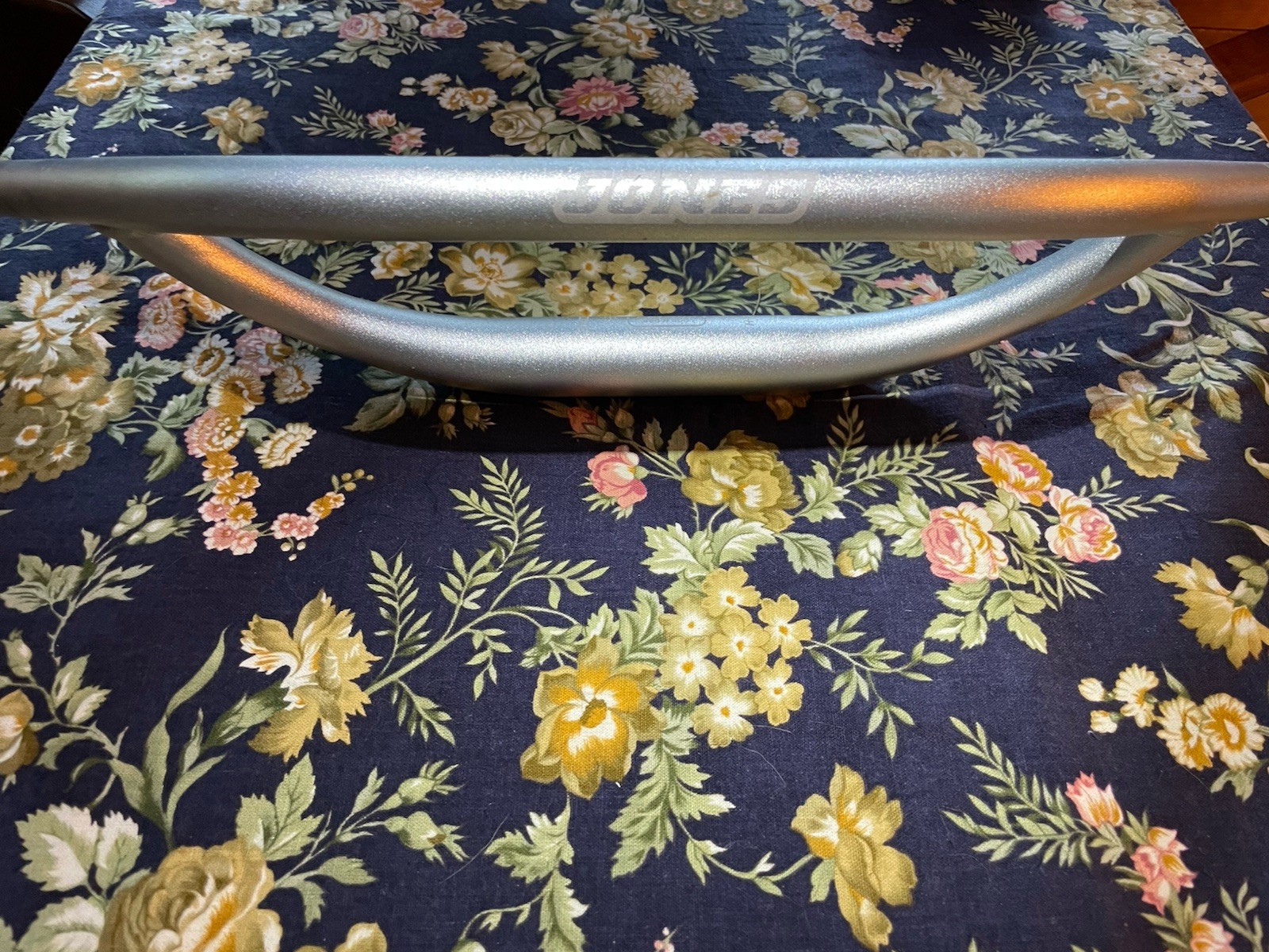 Jones Loop H-Bar Butted Aluminum Handlebar 660mm 31.8 Silver Riser