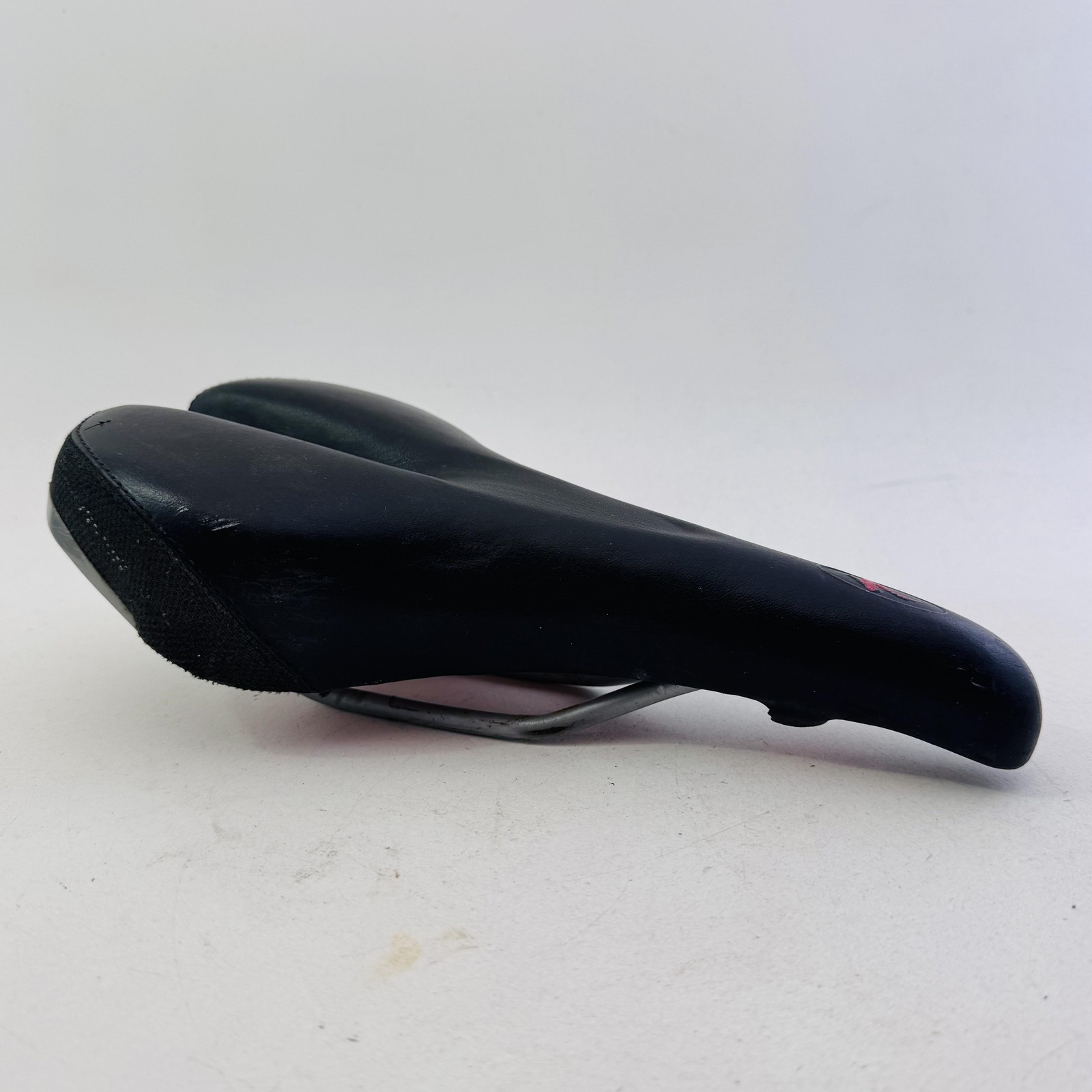 Vintage Specialized Bicycle Saddle Seat Black Cutout Road MTB Hybrid Bike A66