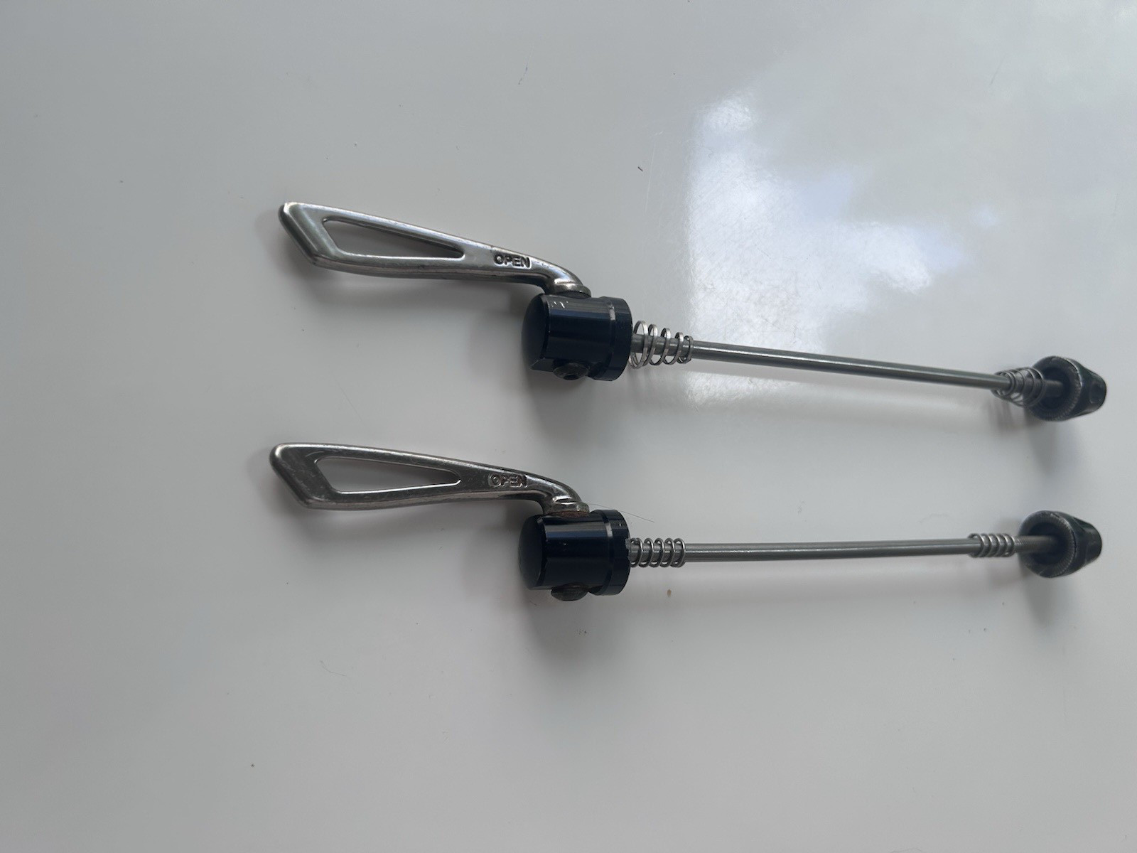 Specialized Titanium Ti Quick Release QR Skewers 2 Rear 135mm