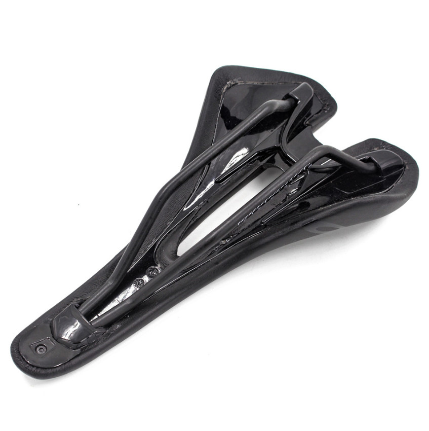 Easton EC90 Road Saddle – 221 grams – 138mm Wide by 270mm long – BRAND NEW!!