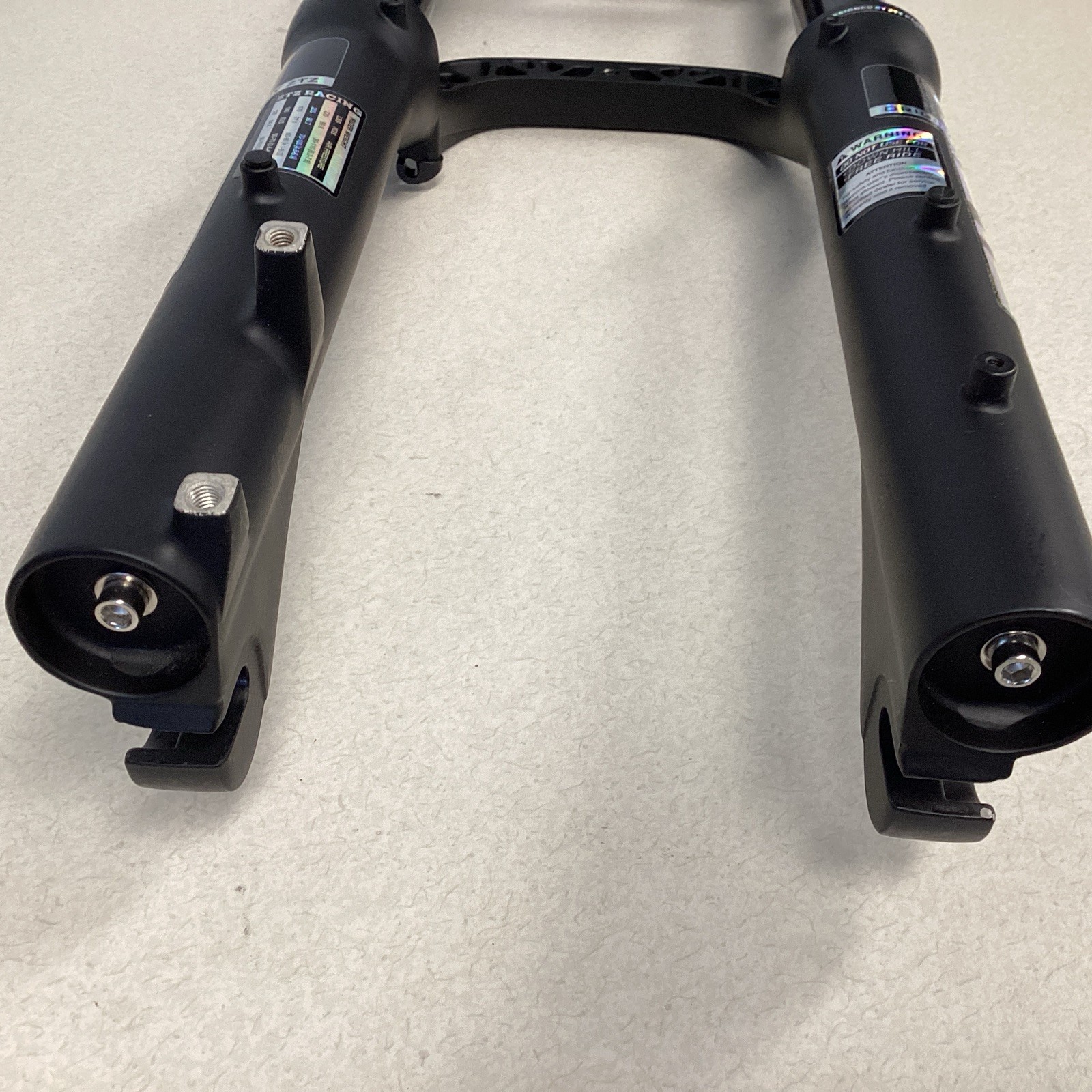 ZTZ 20” 4.0 Fat Tire Bike Air Suspension Fork – 140mm Hub 465” Axle To Crown