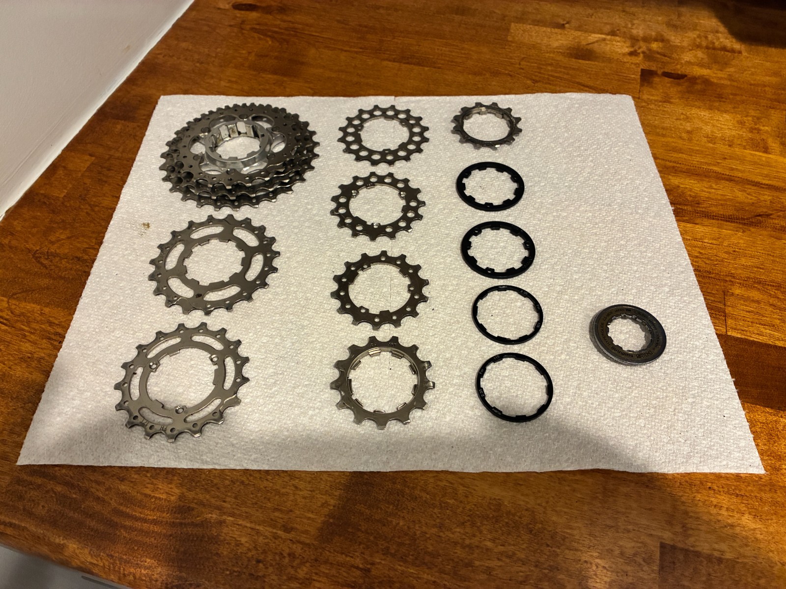 Shimano Cassette CS-5600 HG 10-Speed 12-27t, clean and great condition