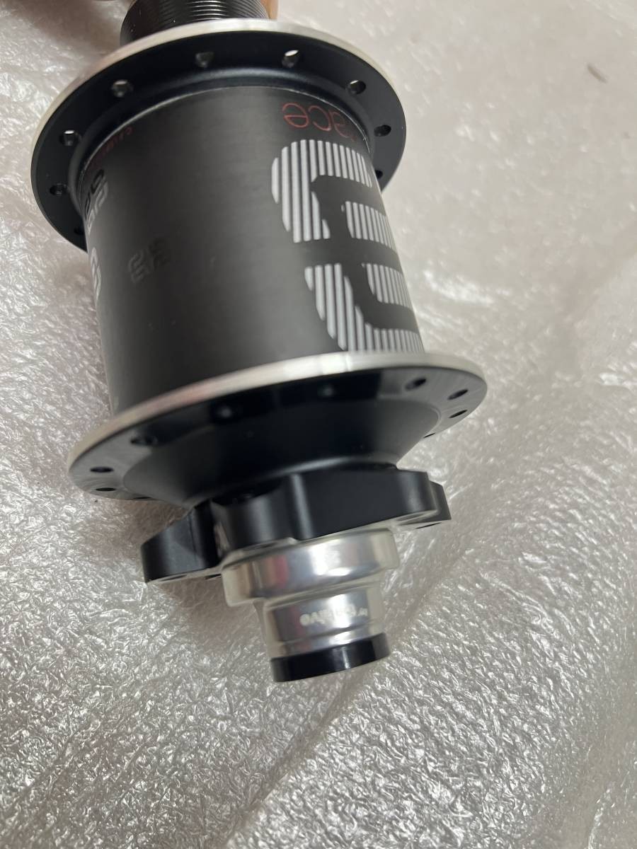 e*thirteen e13 TRS Race Carbon Rear Hub 28H 12x142mm SRAM XD Driver 6-Bolt NOS